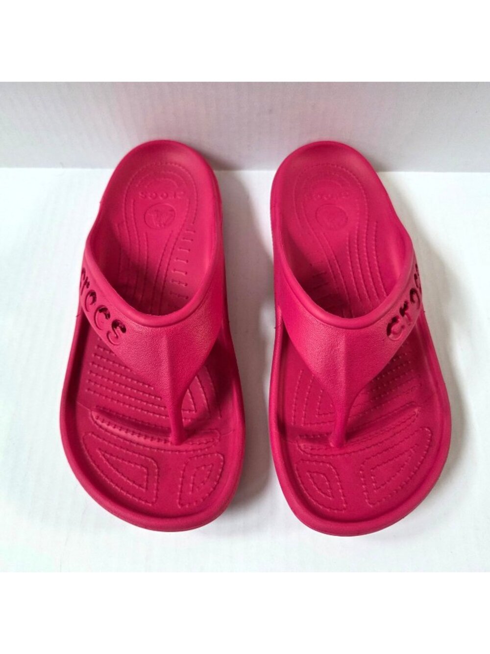 Crocs Sandals Womens 10 Pink Baya Flip Flops Thong Beach Lightweight